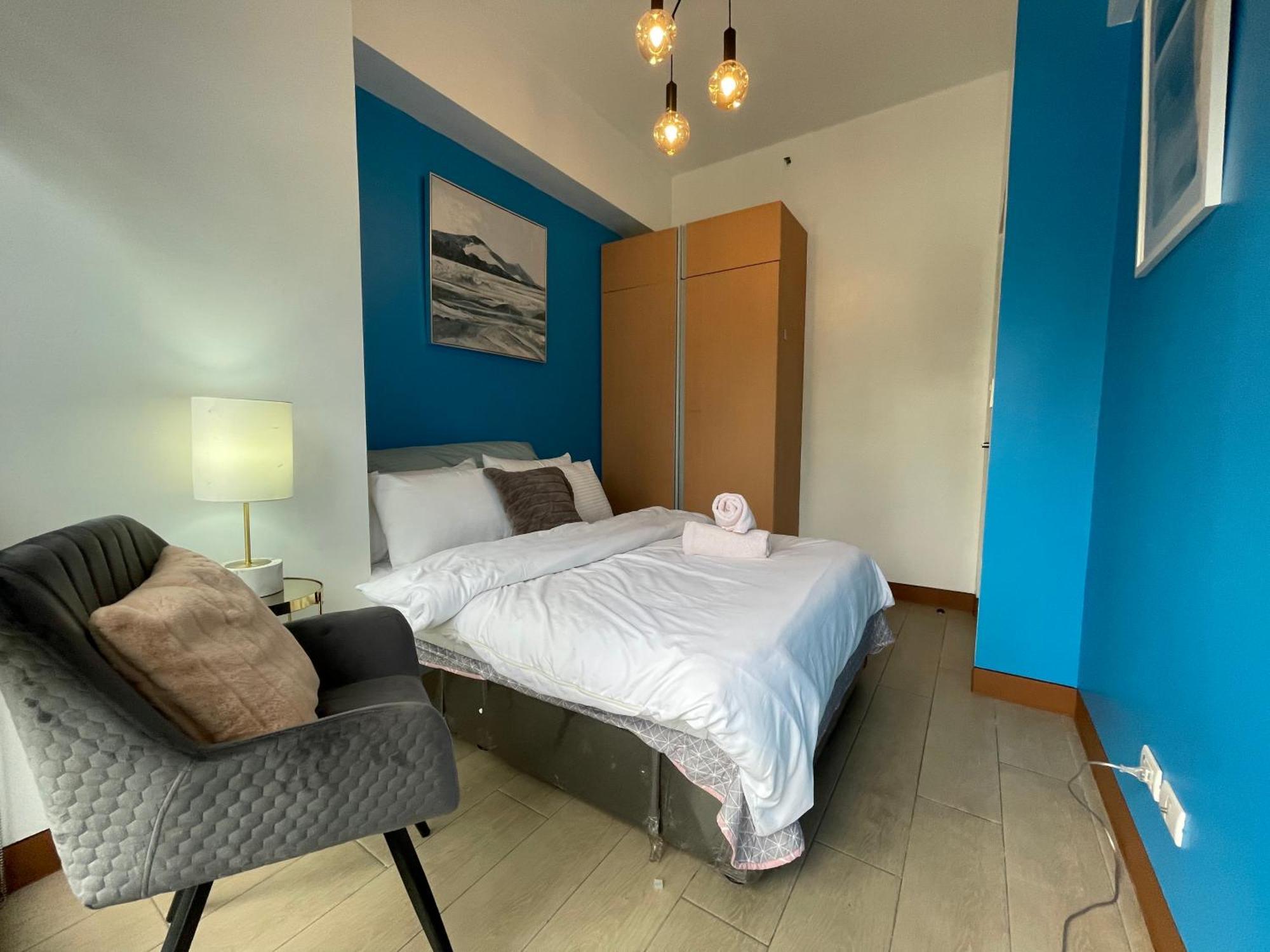 Family Staycation, Greenbelt Hamilton, Isabel'S Makati Rooms マカティ エクステリア 写真